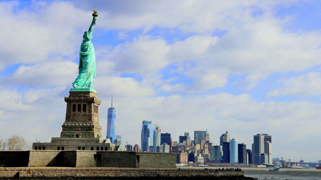 New York skyline and statue of liberty